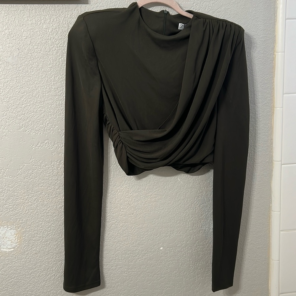 Brand new long sleeve beautiful top
